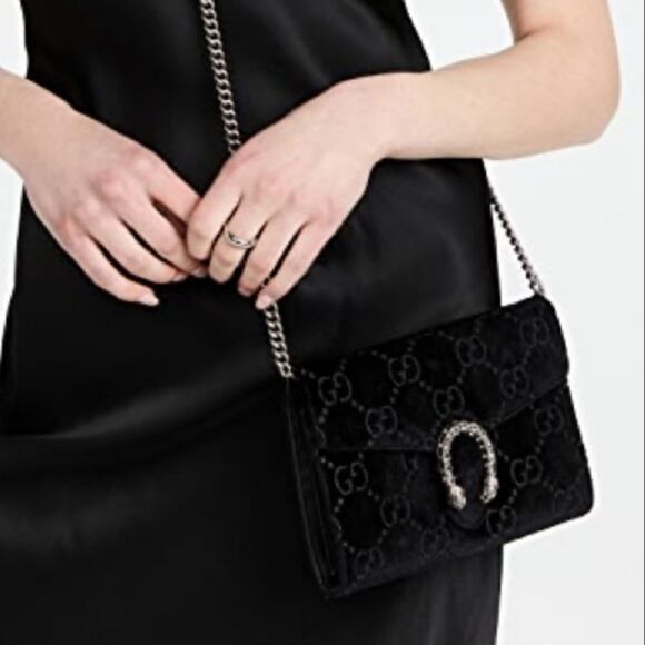 Gucci Brand new Authentic Women's Black GG Velvet Mini Dionysus Chain purss - Picture 2 of 16